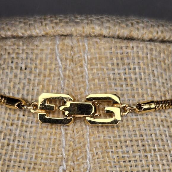 VINTAGE 1977 GIVENCHY PARIS ENAMELED RUNWAY NECKLACE - Picture 9 of 11